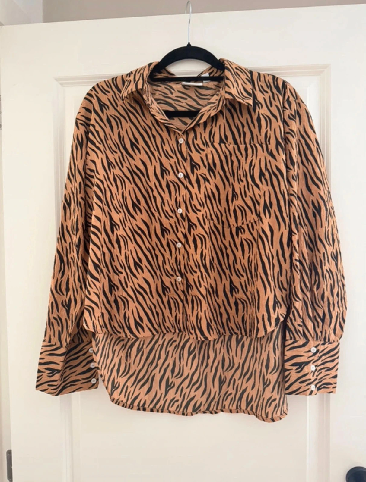 NIEUW! Hemdje in tijgerprint
